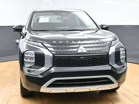 2022 Mitsubishi Outlander SE
