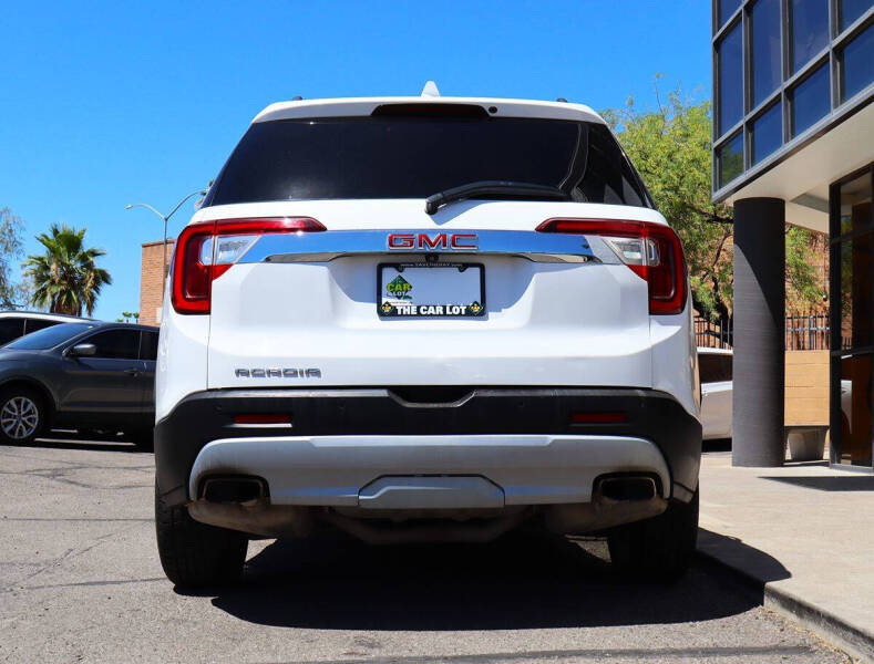 2020 GMC Acadia SLT