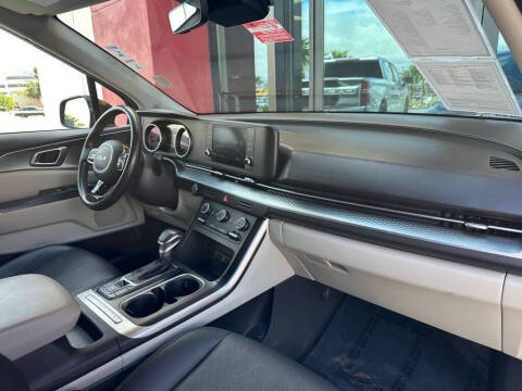 2022 Kia Carnival