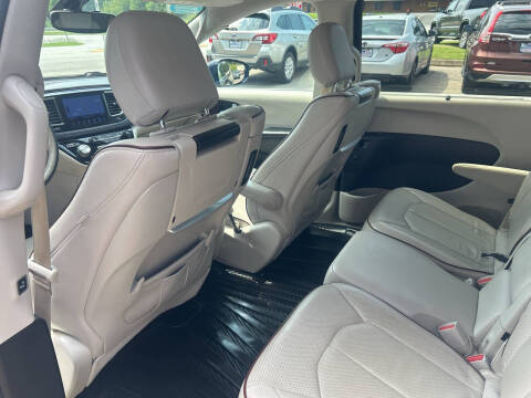 2017 Chrysler Pacifica Limited