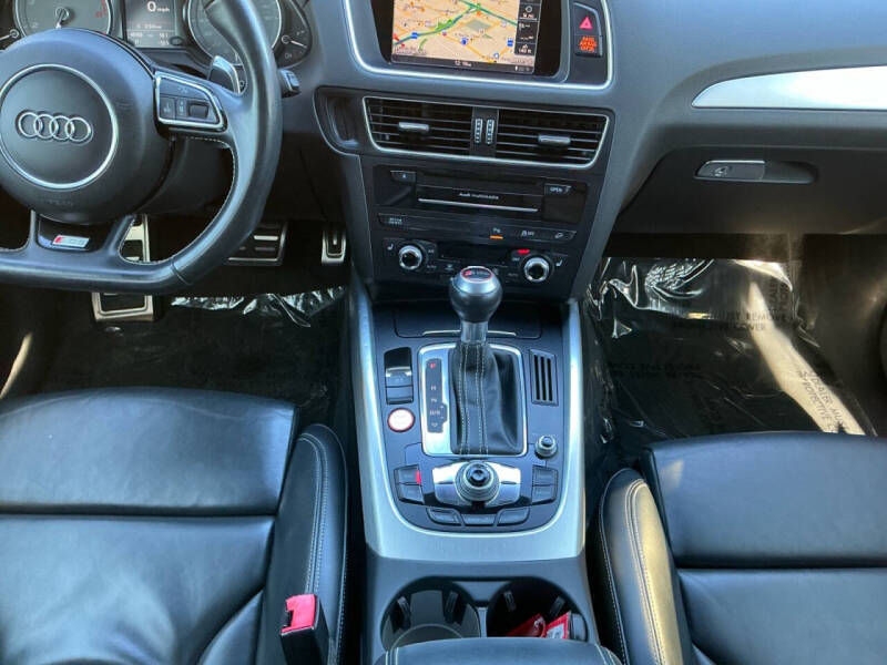 2015 Audi SQ5 3.0T quattro Prestige