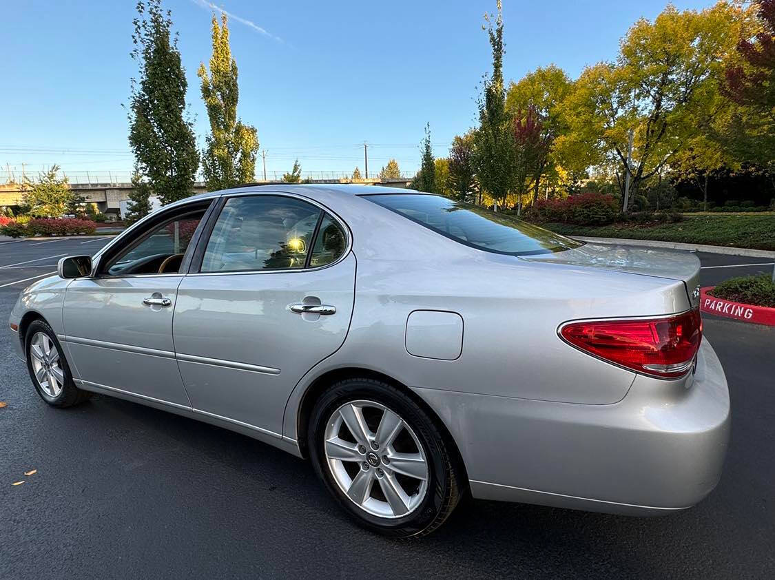 2006 Lexus ES 330 for sale at MISHA MASTER MOTORZ LLC in Portland, OR