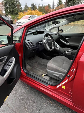 2013 Toyota Prius Three