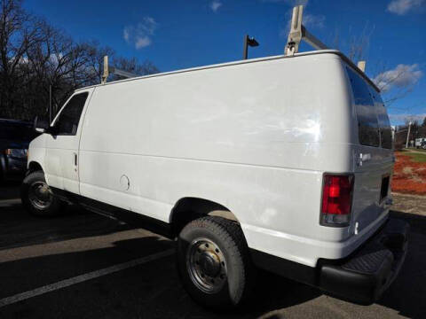 2005 Ford E-Series E-250