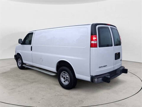 2023 GMC Savana 2500