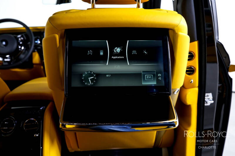 2024 Rolls-Royce Phantom EWB