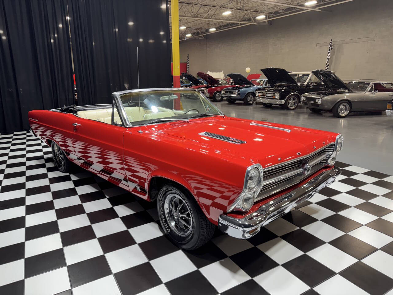 1966 Ford Fairlane 20