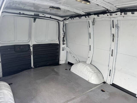2021 Chevrolet Express 2500