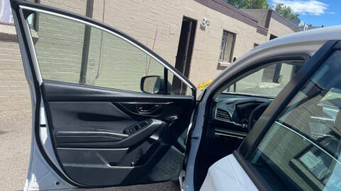 2017 Subaru Impreza 2.0i