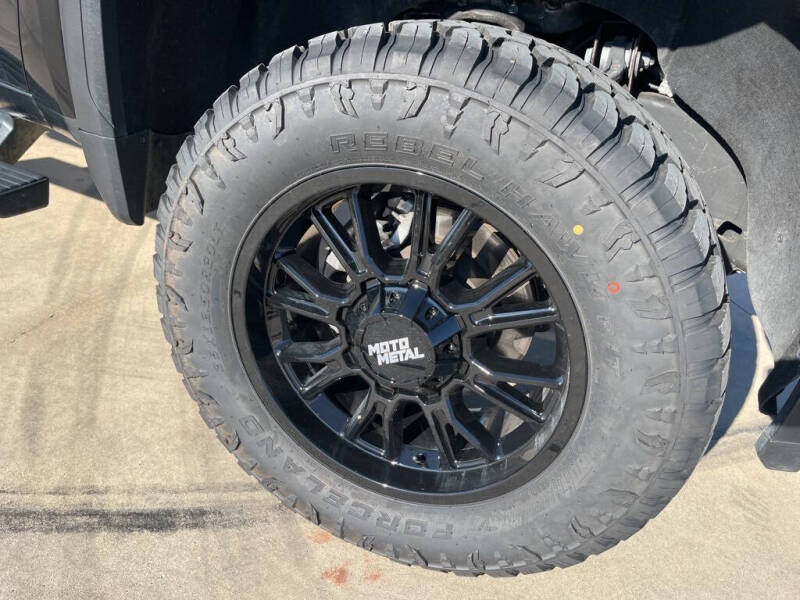 2023 GMC Sierra 2500HD Pro