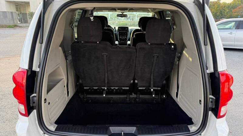 2015 Dodge Grand Caravan SE