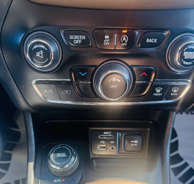 2017 Jeep Cherokee Latitude