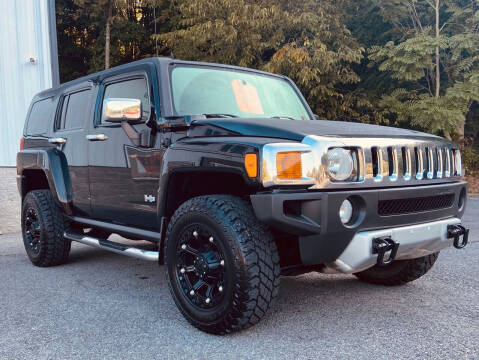 2008 HUMMER H3 for sale at Bailey's Pre-Owned Autos in Anmoore WV