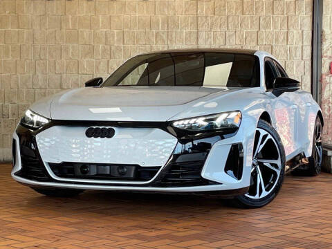 2023 Audi e-tron GT quattro Premium Plus