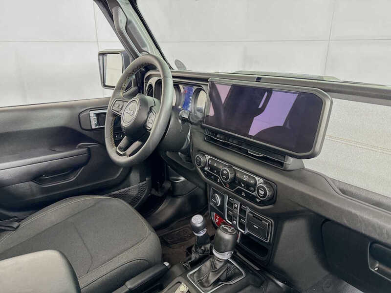 2024 Jeep Wrangler Willys 4xe