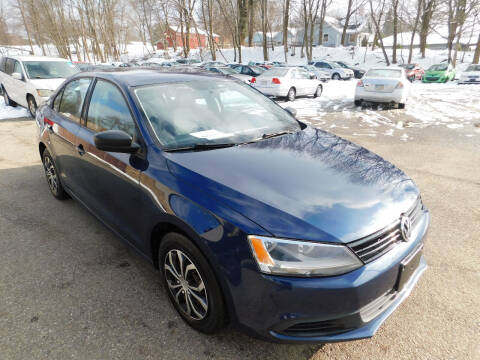 2013 Volkswagen Jetta for sale at Macrocar Sales Inc in Uniontown OH