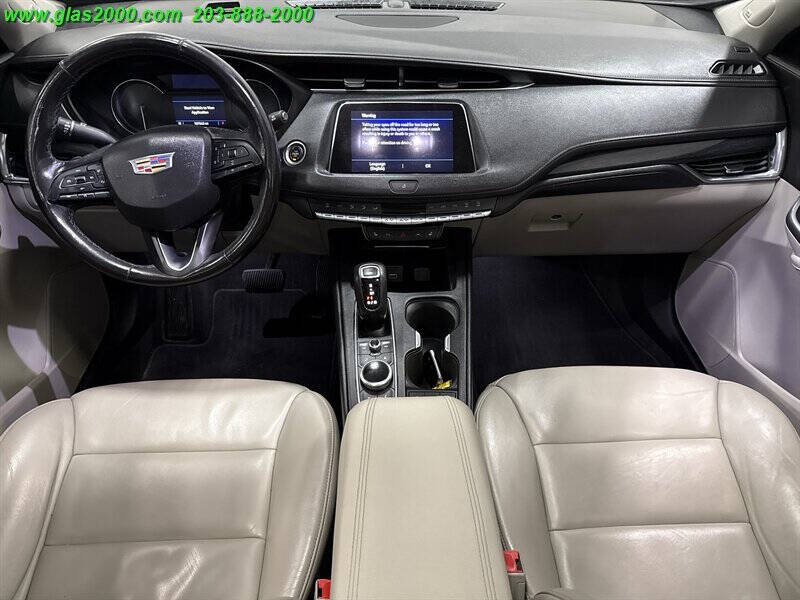 2019 Cadillac XT4 Premium Luxury