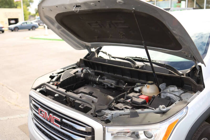 2018 GMC Acadia SLE-2