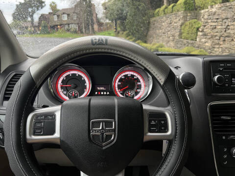 2013 Dodge Grand Caravan SE