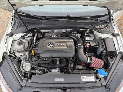 2017 Volkswagen Golf GTI SE