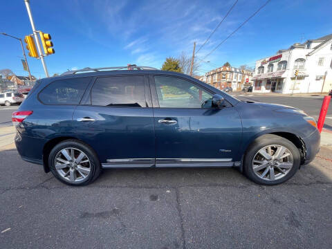 2014 Nissan Pathfinder Hybrid Platinum