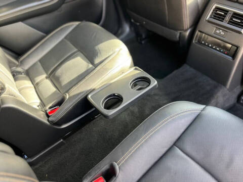 2024 Mazda CX-90 Plug-in Hybrid Premium