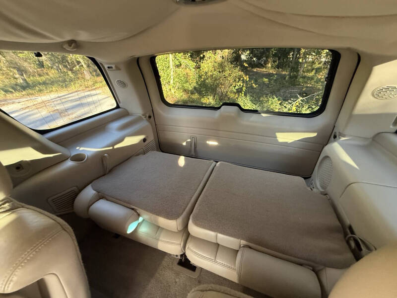 2004 Cadillac Escalade