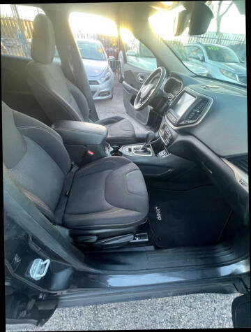 2014 Jeep Cherokee Sport