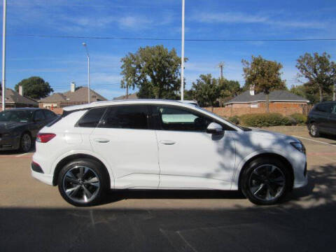 2022 Audi Q4 e-tron quattro Premium Plus 50