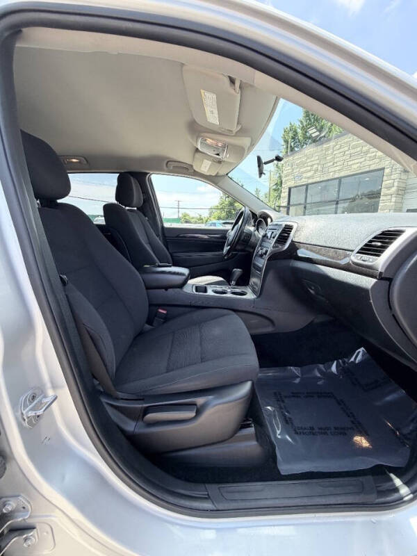 2011 Jeep Grand Cherokee Laredo