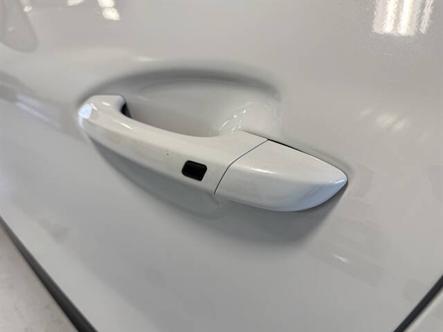 2021 Hyundai Veloster