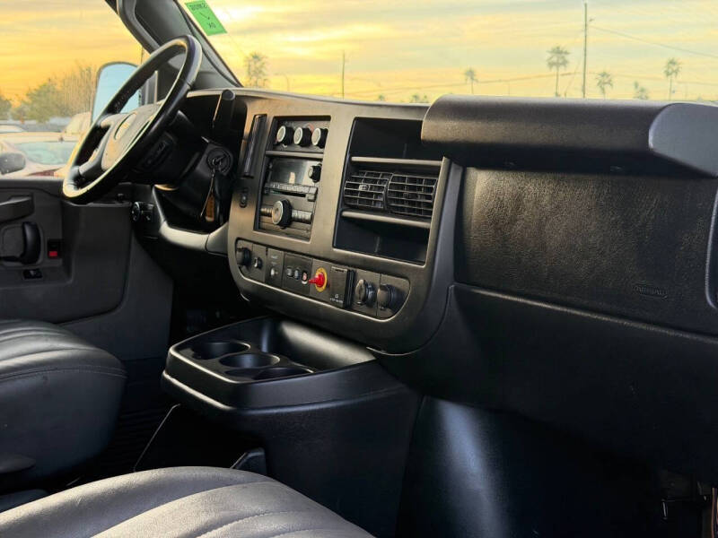 2018 Chevrolet Express 2500
