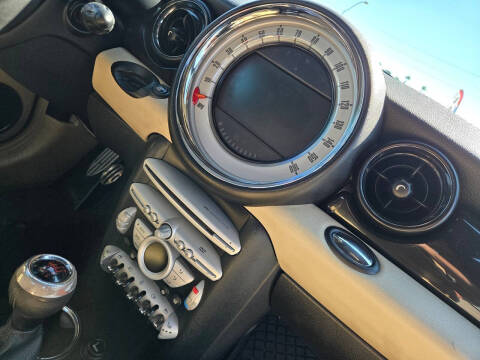 2009 MINI Cooper John Cooper Works