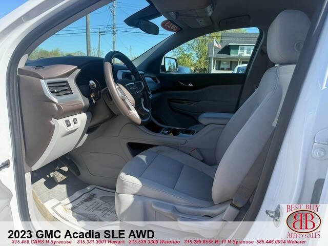 2023 GMC Acadia SLE