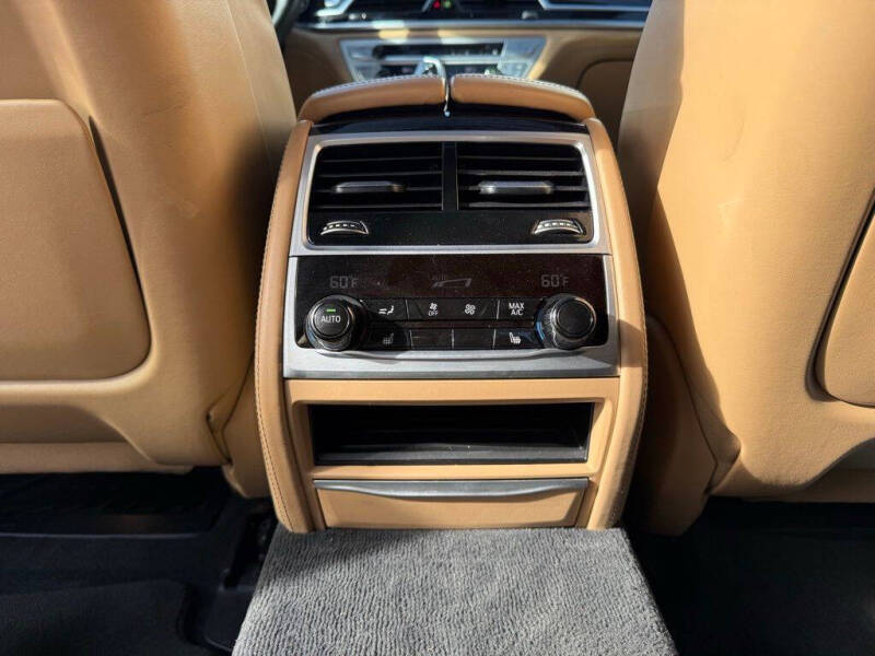 2018 BMW 7 Series 750i