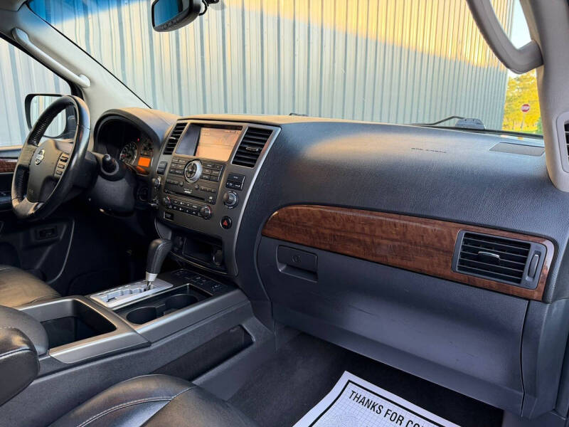 2012 Nissan Armada SL