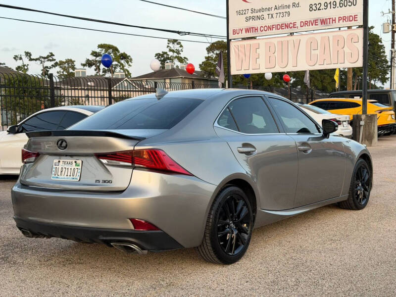 2020 Lexus IS 300