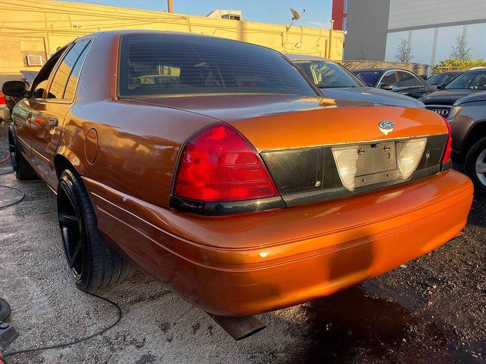 2003 Ford Crown Victoria for sale at 911 Auto, LLC. in Hollywood, FL