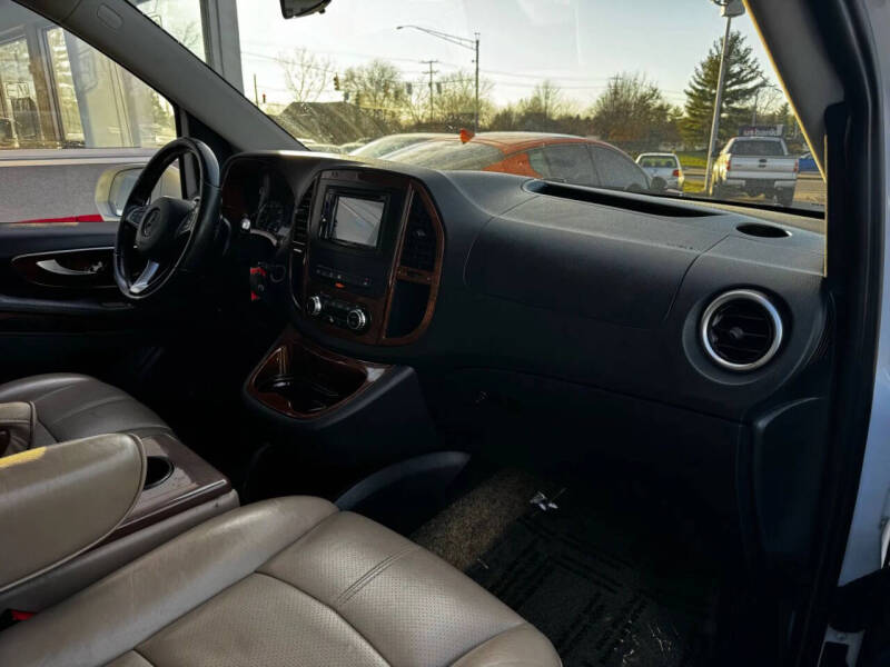 2017 Mercedes-Benz Metris