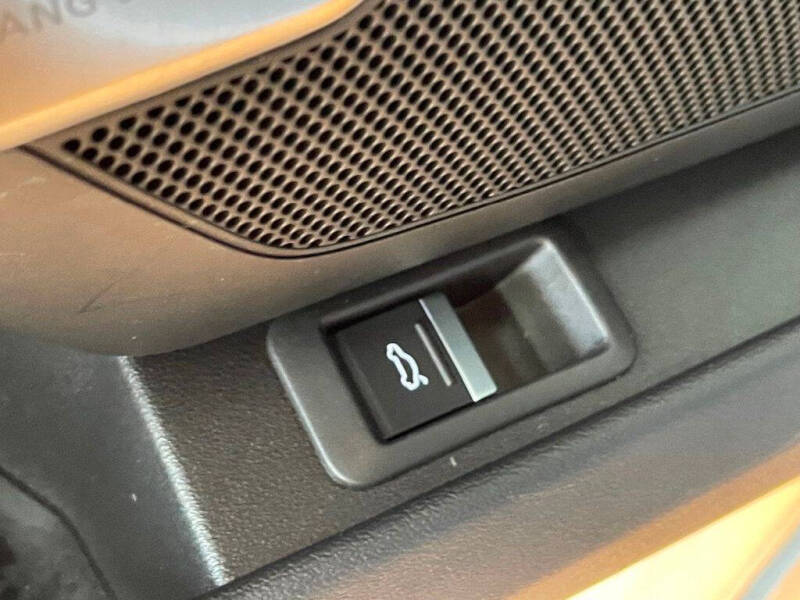 2023 Audi e-tron GT quattro Premium Plus