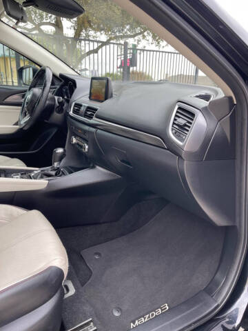 2018 Mazda MAZDA3 Grand Touring