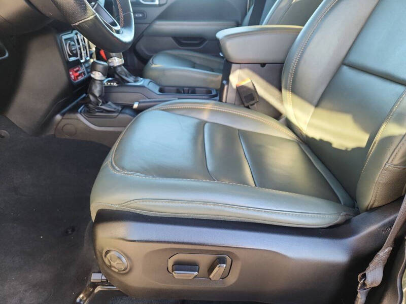 2024 Jeep Gladiator Mojave X