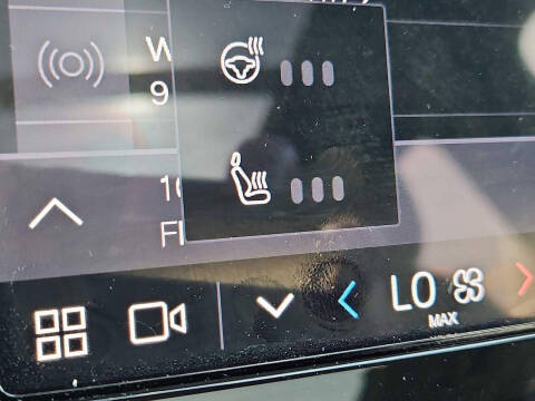 2024 Volvo XC90 B5 Plus Bright Theme