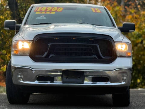 2015 RAM 1500 Big Horn