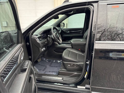 2023 GMC Yukon XL Denali