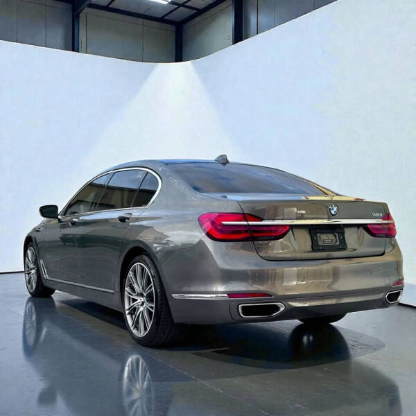 2016 BMW 7 Series 740i