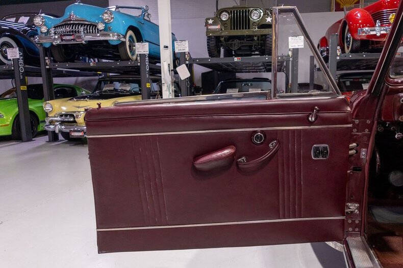 1948 Lincoln Continental