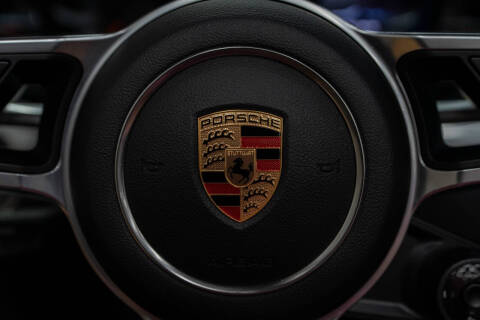 2017 Porsche 911 Carrera