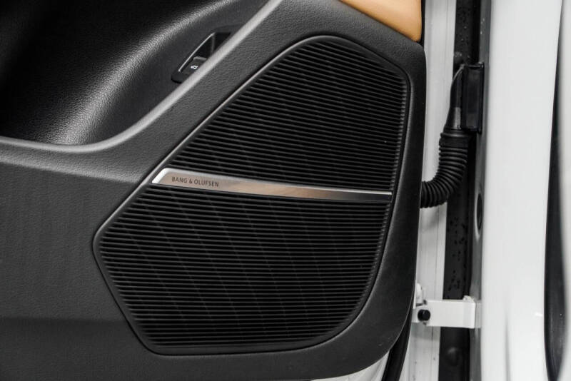 2021 Audi Q8 quattro Prestige 55 TFSI