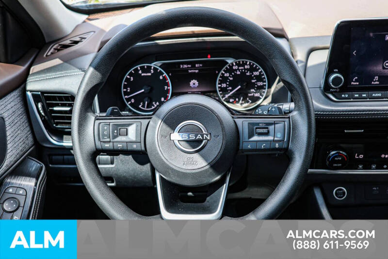 2022 Nissan Rogue SV